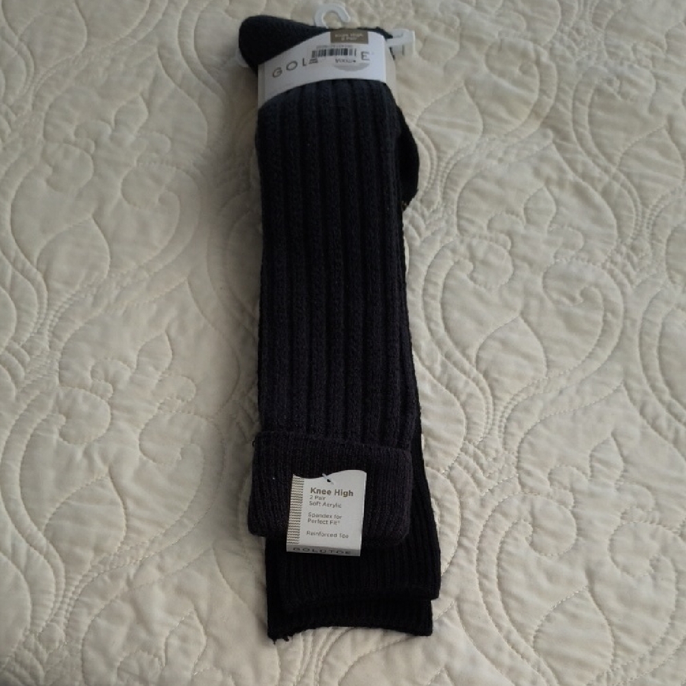 Goldie Elegant Black Ribbed Socks
